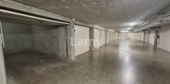 Image 2 - Parking/box · Annecy (74000) · 12m²