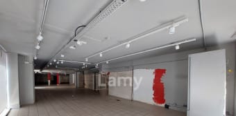 Image 1 - Local · Villefranche Sur Saone (69400) · 137m²