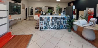 Image 1 - Local · Grenoble (38100) · 406m²
