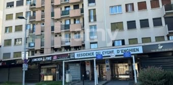 Image 1 - Parking/box · Epinay Sur Seine (93800) · 13m²