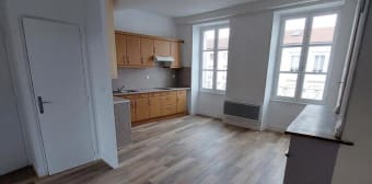 Image 2 - Appartement · Issoire (63500) · 1 pièce · 40m²