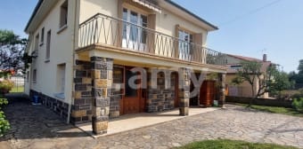 Image 1 - Maison/villa · Issoire (63500) · 5 pièces · 151m²