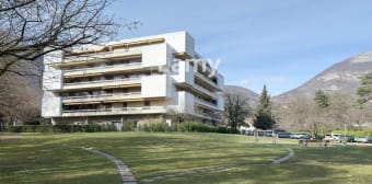 Image 2 - Appartement · 2 Allée De La Roseraie (38240) · 2 pièces · 80m²
