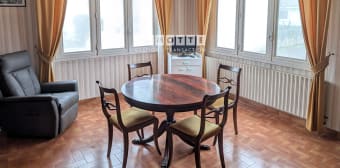 Image 1 - Maison/villa · Vannes (56000) · 6 pièces · 100m²