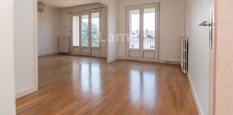 Image 2 - Appartement · Lons Le Saunier (39000) · 3 pièces · 80m²