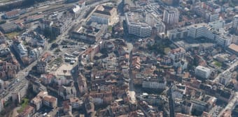 Image 1 - Immeuble · Thonon Les Bains (74200) · 393m²
