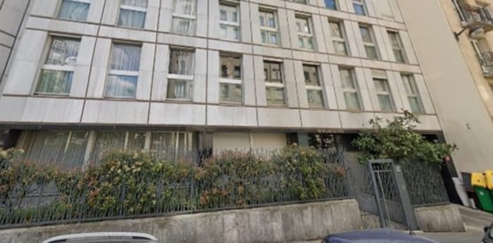 Image 2 sur 2 - Parking/box  ·  Location · Paris (75015)