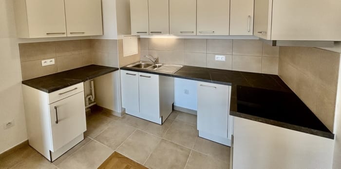 Image 3 sur 8 - Appartement  ·  Location · Rueil Malmaison (92500) · 4 pièces · 88m²