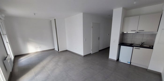 Image 3 sur 6 - Appartement  ·  Location · Rueil Malmaison (92500) · 1 pièce · 34m²