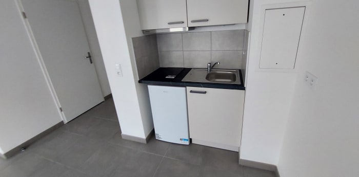 Image 4 sur 6 - Appartement  ·  Location · Rueil Malmaison (92500) · 1 pièce · 34m²