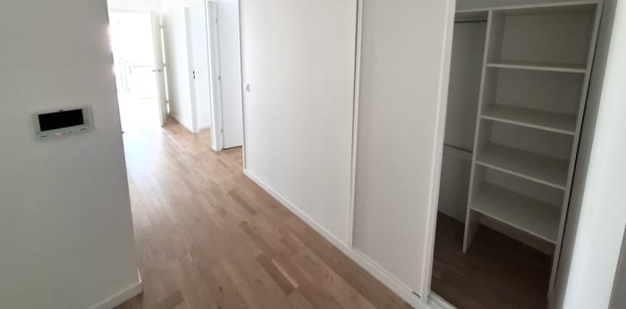 Image 7 sur 9 - Appartement  ·  Location · Rueil Malmaison (92500) · 4 pièces · 80m²