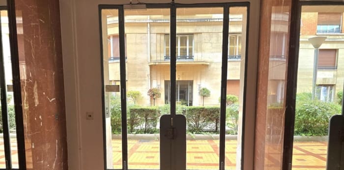Image 2 sur 6 - Appartement  ·  Location · Paris (75016) · 3 pièces · 77m²