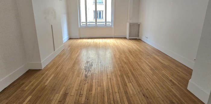 Image 3 sur 6 - Appartement  ·  Location · Paris (75016) · 3 pièces · 77m²
