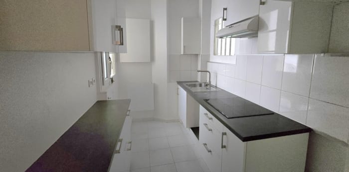 Image 4 sur 6 - Appartement  ·  Location · Paris (75016) · 3 pièces · 77m²
