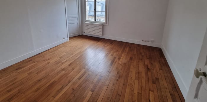 Image 4 sur 6 - Appartement  ·  Location · Paris (75015) · 3 pièces · 61m²
