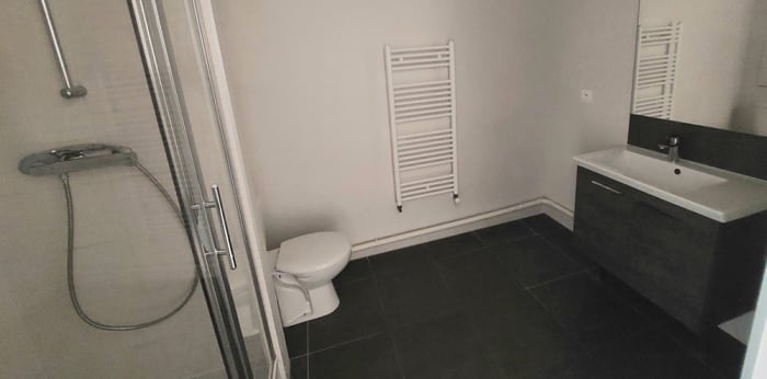 Image 5 sur 9 - Appartement  ·  Location · Le Plessis Robinson (92350) · 4 pièces · 83m²