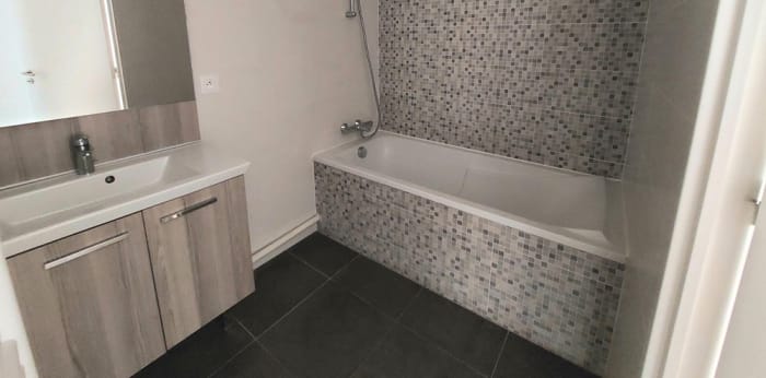 Image 6 sur 9 - Appartement  ·  Location · Le Plessis Robinson (92350) · 4 pièces · 83m²