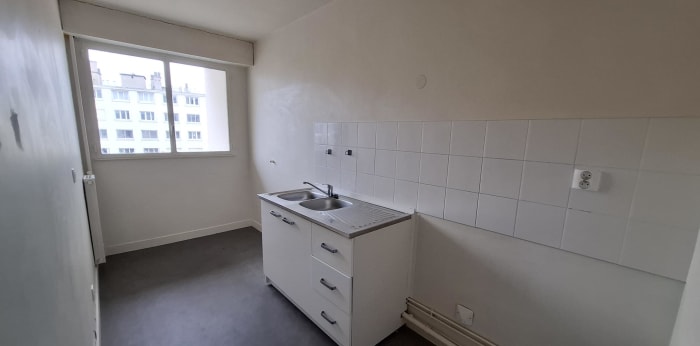 Image 4 sur 6 - Appartement  ·  Location · Paris (75015) · 2 pièces · 44m²
