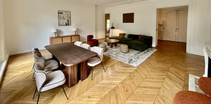 Image 5 sur 9 - Appartement  ·  Location · Paris (75017) · 4 pièces · 188m²