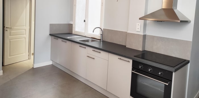 Image 2 sur 7 - Appartement  ·  Location · Paris (75116) · 3 pièces · 84m²