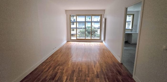 Image 2 sur 6 - Appartement  ·  Location · Paris (75017) · 2 pièces · 50m²