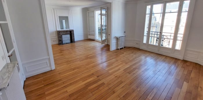 Image 1 sur 6 - Appartement  ·  Location · Paris (75017) · 4 pièces · 106m²