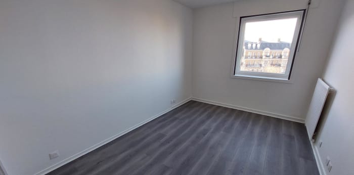 Image 6 sur 8 - Appartement  ·  Location · Paris (75014) · 3 pièces · 73m²