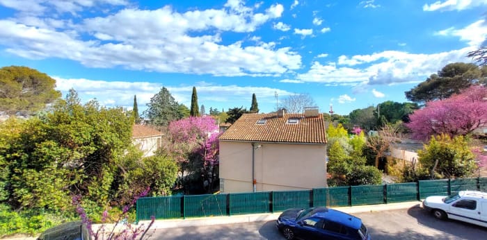 Image 2 sur 13 - Appartement  ·  Vente · Nimes (30900) · 5 pièces · 105m²