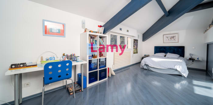 Image 7 sur 7 - Appartement  ·  Vente · Digne Les Bains (04000) · 169m²