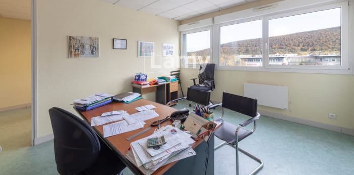 Image 5 sur 6 - Local  ·  Vente · Besancon (25000) · 2 pièces · 38m²