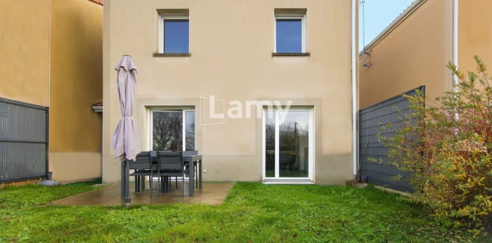 Image 6 sur 8 - Maison/villa  ·  Vente · La Roche Sur Yon (85000) · 4 pièces · 87m²