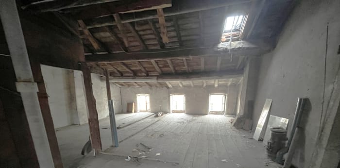Image 1 sur 5 - Appartement  ·  Vente · Issoire (63500) · 7 pièces · 107m²