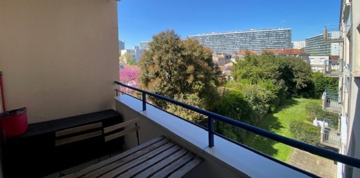 Image 1 sur 11 - Appartement  ·  Vente · Bordeaux (33300) · 3 pièces · 69m²