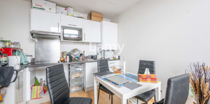 Image 4 sur 9 - Appartement  ·  Vente · Pessac (33600) · 2 pièces · 47m²