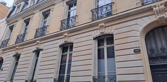 Image 1 sur 11 - Appartement  ·  Vente · Reims (51100) · 5 pièces · 160m²