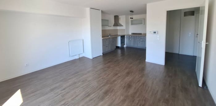 Image 2 sur 9 - Appartement  ·  Vente · Reze (44400) · 2 pièces · 45m²