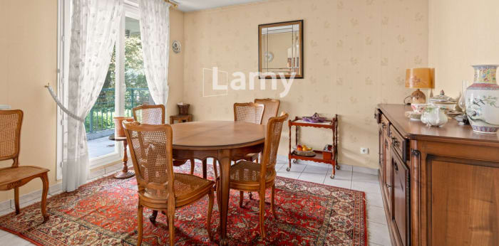 Image 9 sur 11 - Appartement  ·  Vente · Lyon 05 (69005) · 4 pièces · 83m²