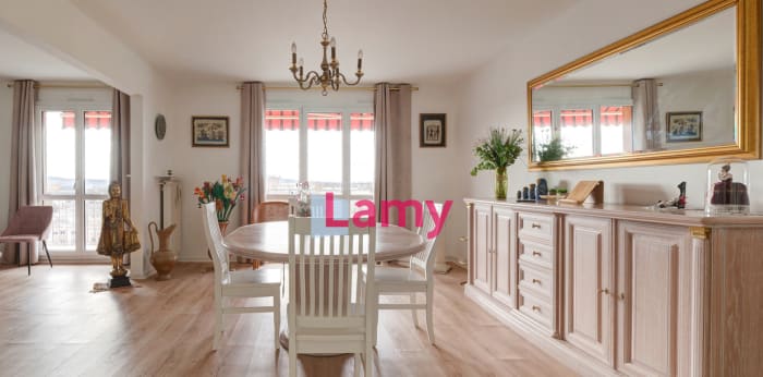 Image 4 sur 14 - Appartement  ·  Vente · Reims (51100) · 4 pièces · 90m²