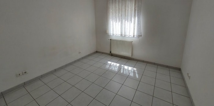 Image 2 sur 6 - Appartement  ·  Vente · Reims (51100) · 2 pièces · 45m²