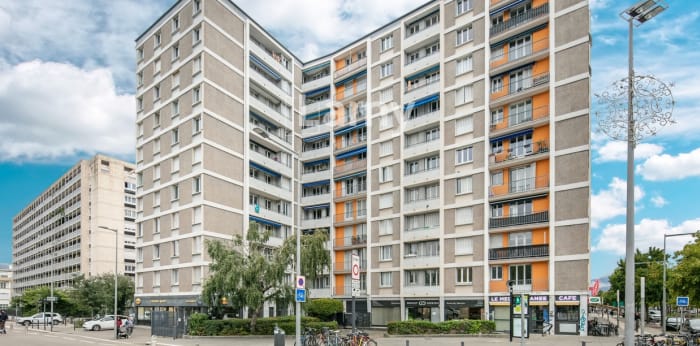 Image 1 sur 10 - Appartement  ·  Vente · Grenoble (38100) · 50m²