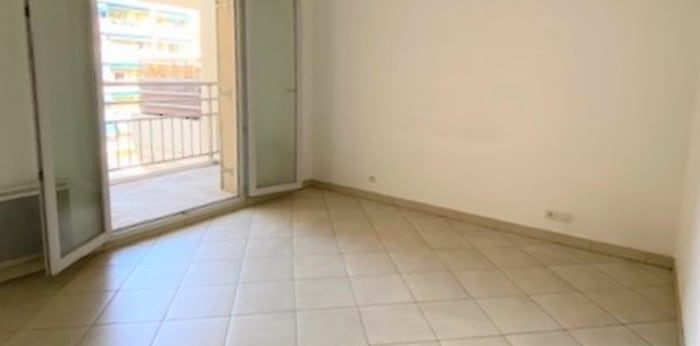 Image 3 sur 6 - Appartement  ·  Vente · Nice (06300) · 2 pièces · 38m²