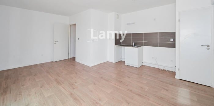 Image 3 sur 18 - Appartement  ·  Vente · Orleans (45100) · 2 pièces · 44m²