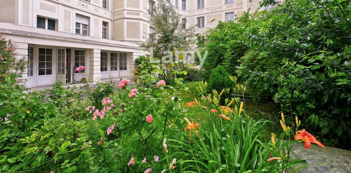 Image 6 sur 9 - Appartement  ·  Vente · Versailles (78000) · 2 pièces · 55m²