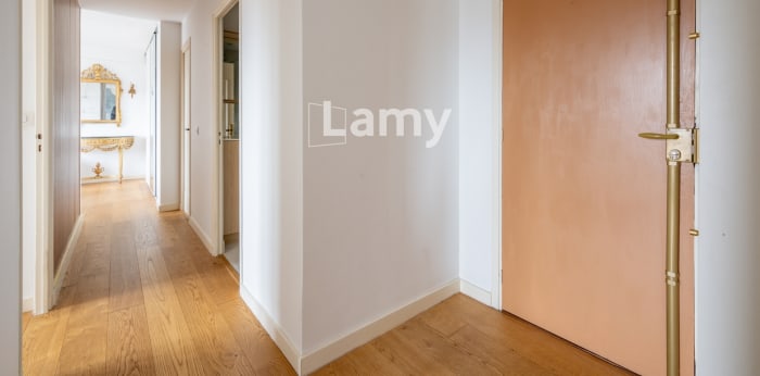 Image 10 sur 12 - Appartement  ·  Vente · Bordeaux (33000) · 3 pièces · 63m²