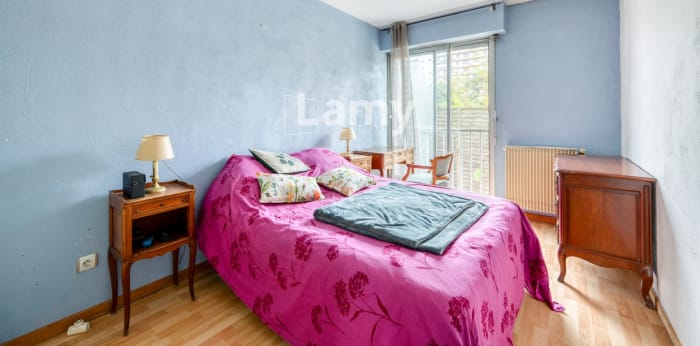 Image 5 sur 9 - Appartement  ·  Vente · Bordeaux (33200) · 4 pièces · 81m²