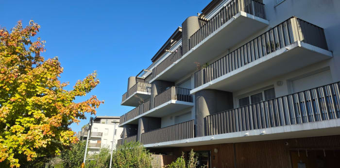 Image 1 sur 9 - Appartement  ·  Vente · Bruges (33520) · 3 pièces · 61m²