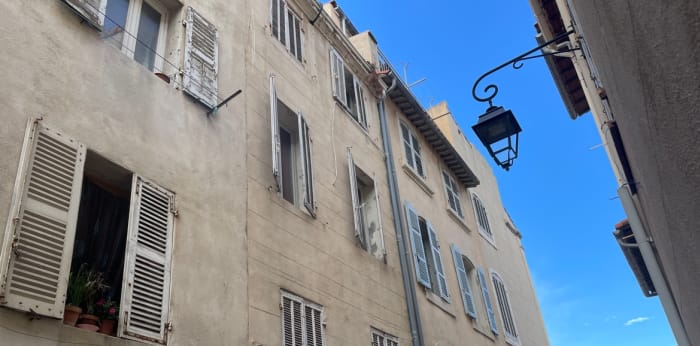 Image 2 sur 11 - Appartement  ·  Vente · Marseille (13002) · 1 pièce · 36m²