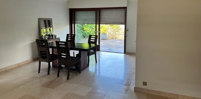 Image 3 sur 3 - Maison/villa  ·  Vente · Dax (40100) · 184m²