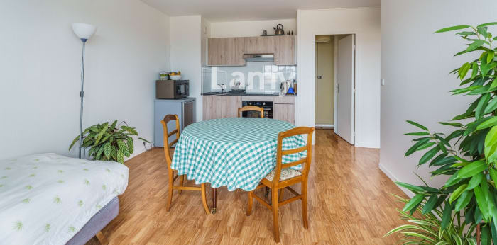 Image 6 sur 9 - Appartement  ·  Vente · Dijon (21000) · 2 pièces · 36m²