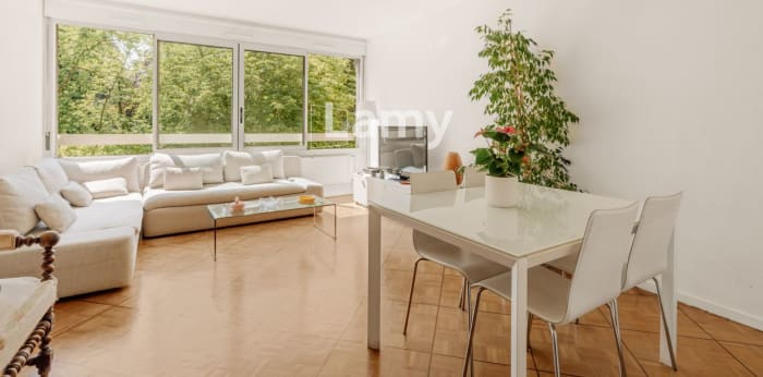 Image 2 sur 8 - Appartement  ·  Vente · Lyon (69005) · 4 pièces · 91m²